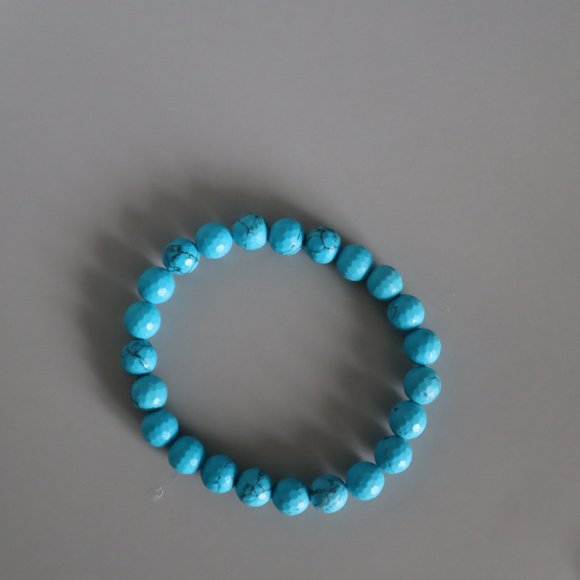 Howlite Turquoise Stretch Bracelet - Picture 5 of 9